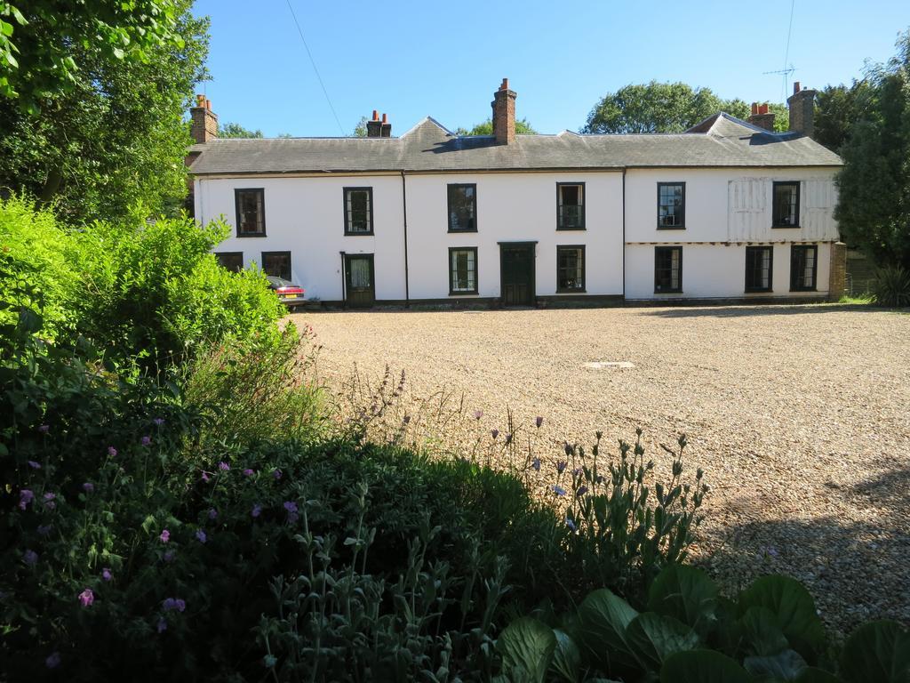Bed and Breakfast Old Manor House Shepperton Exterior foto