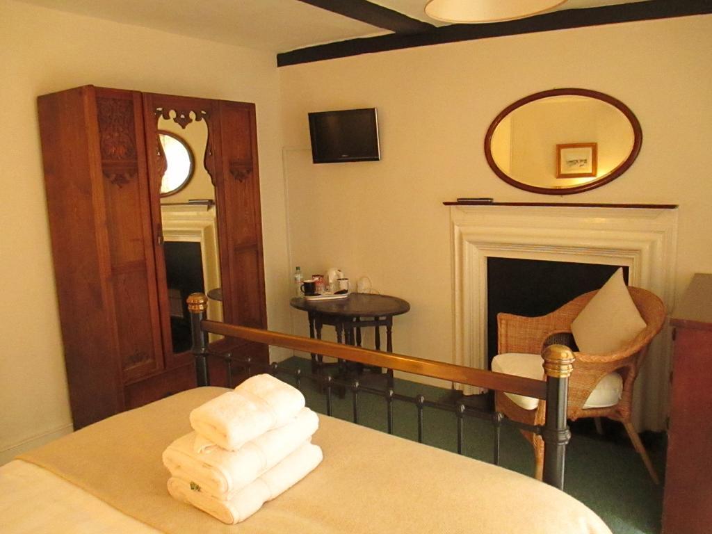 Bed and Breakfast Old Manor House Shepperton Zimmer foto